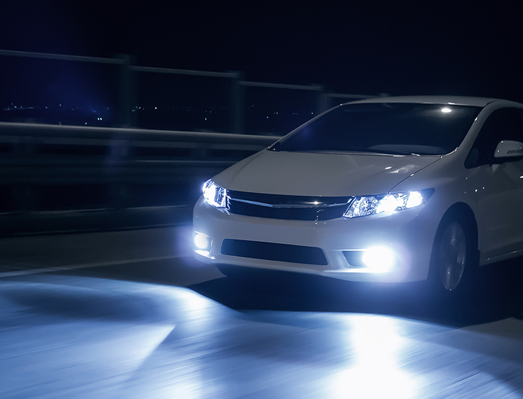 04 MAR FS 740X564px Car Dark Without Image Treatment